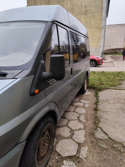 Ford transit turneo bus