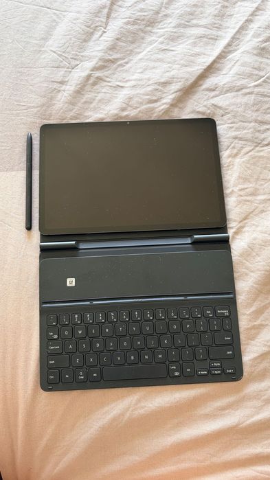 Tablet Samsung tab S8 128gb com capa teclado