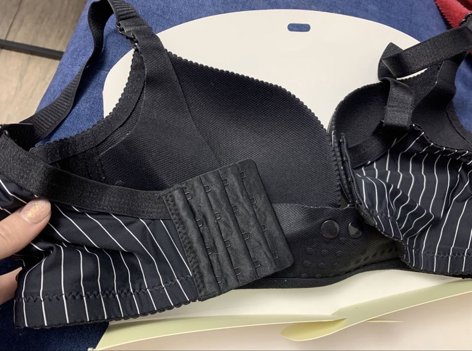 Бюзгалтери для годування