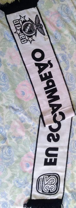 Cachecol Benfica Campeão 2009/2010