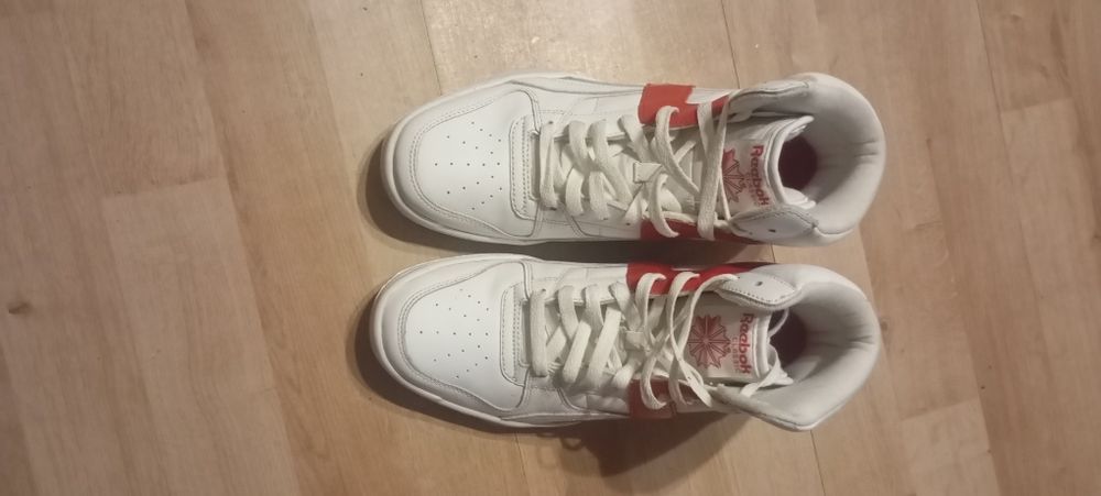 Tênis Reebok n 39