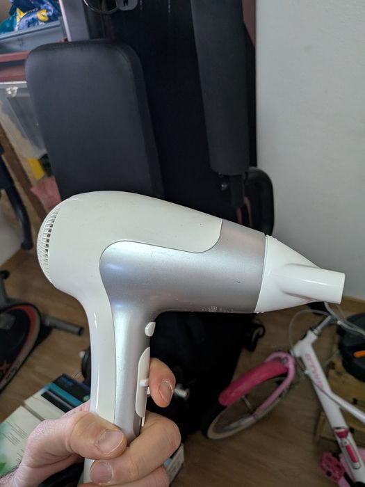 Secador Braun  praticamente novo