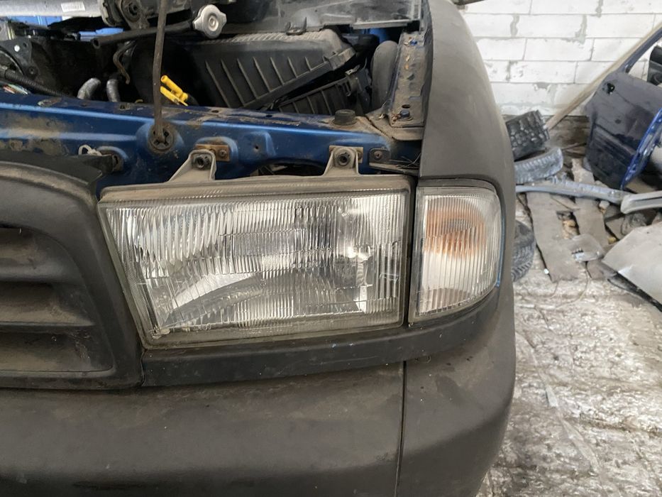 Розбір Mazda bt50 b2500 4x4 Мазда Пікап 2.5 tdci Разборка Мазда Пикап