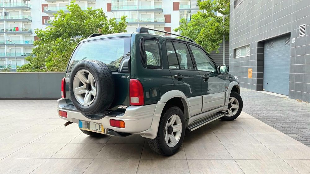 SUZUKI Grand Vitara 2.0TD 4×4 KIT Off Road 1998 IRREPREENSÍVEL