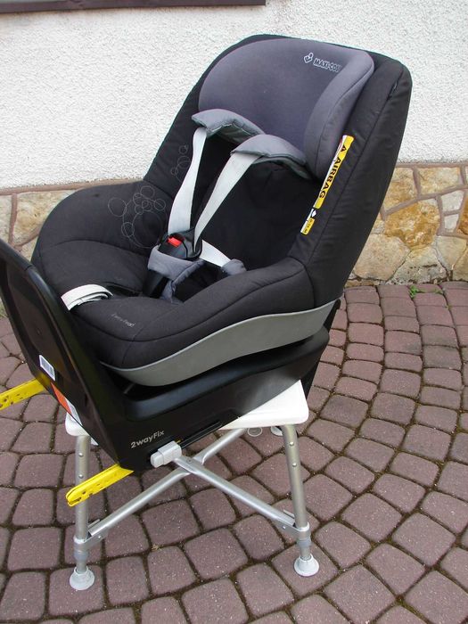 Maxi-Cosi 2Waypearl Nomad Black fotelik 9-18Kg+ Maxi Pebble