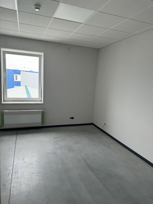 Здається в оренду комерційне приміщення 2,4 поверх з 4