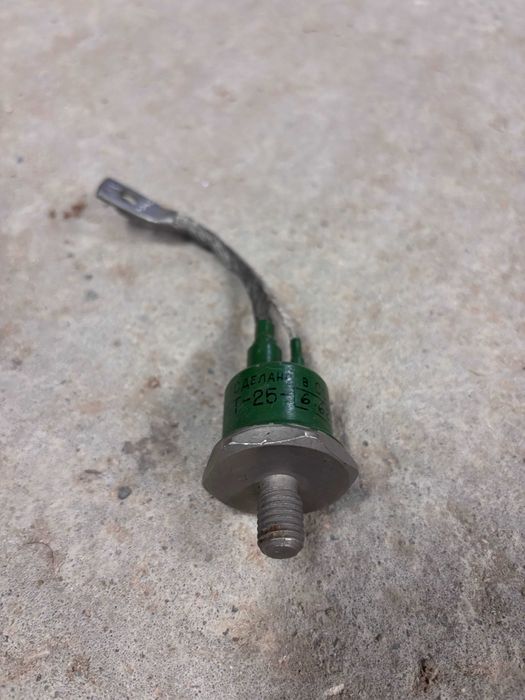 Tyrystor T25-6.62