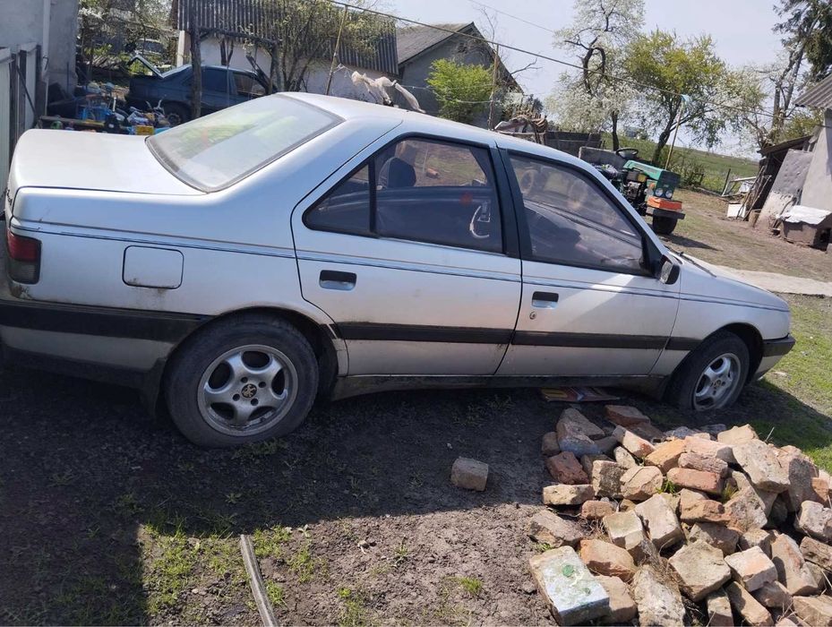 Peugeot 405 автомобіль