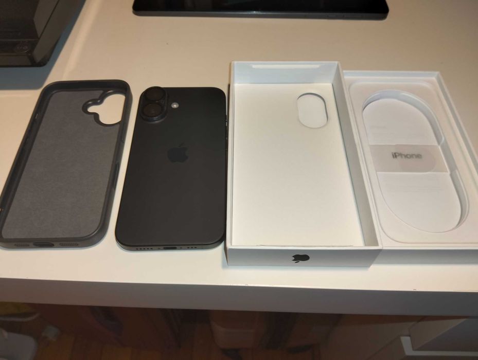 Vendo iPhone 16 black