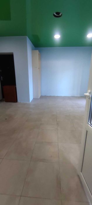 Приміщення з ремонтом на оренду