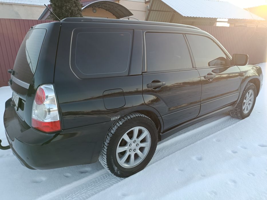 Продам Субару  Форестер 2.0 бенз!