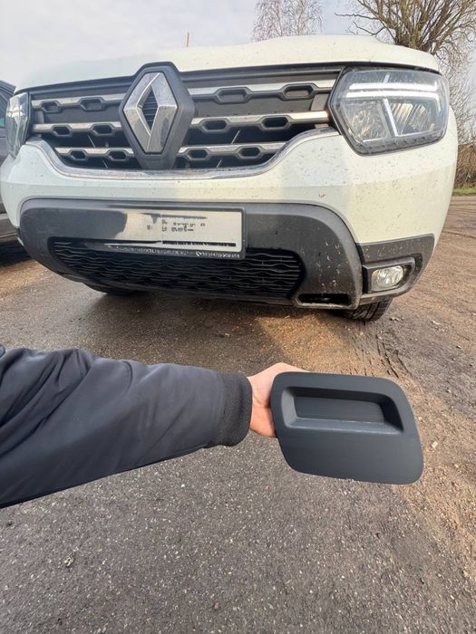 Заглушка бампера рено дастер передня ліва та права (ціна за 1 шт)