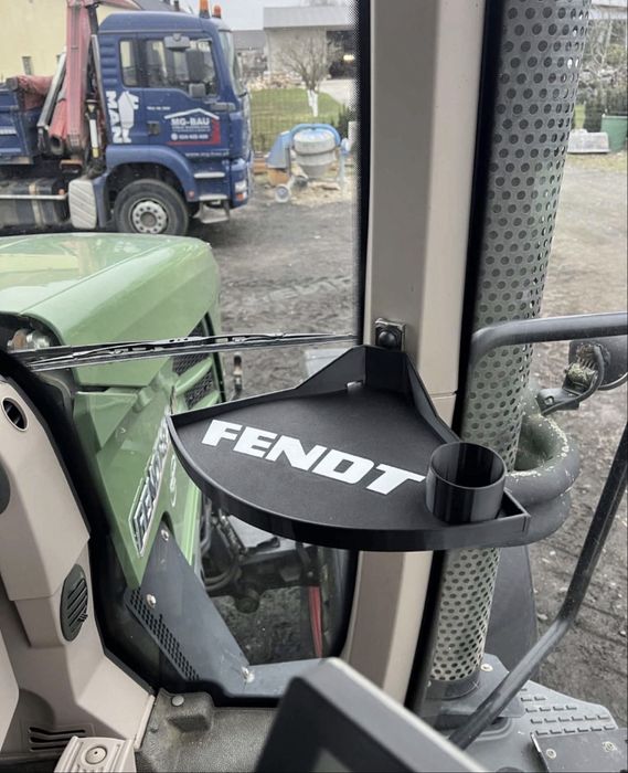 Półka do traktora Fendt