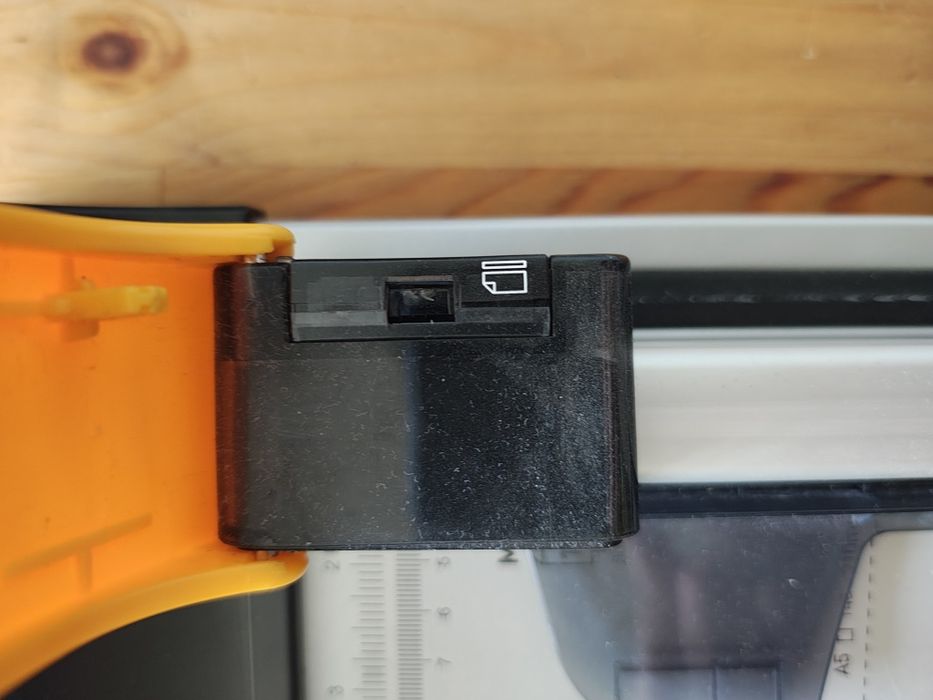 Fellowes Proton trymer/gilotyna