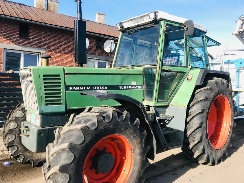 Fendt 311 nie John Deere Ursus Zetor