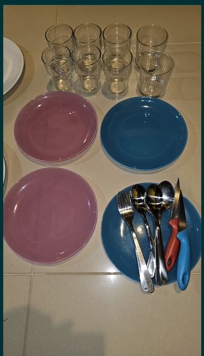 IKEA szklanki ,Talerze deserowe, sztućce