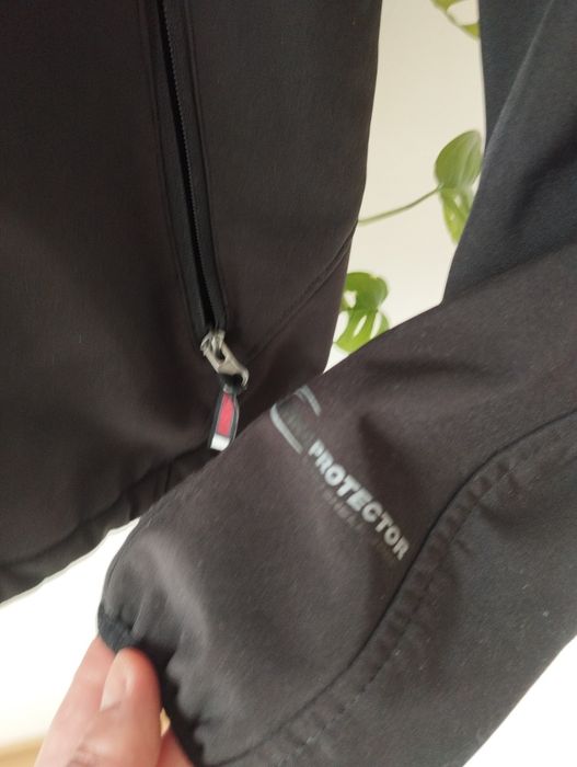 Jesienna kurtka sportowa, outdoorowa, softshell r. 176 M McKinley