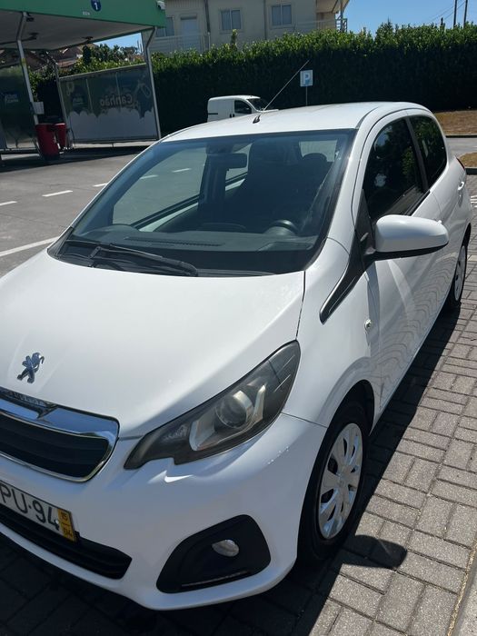 Peugeot 108 1.0 VTi Active | 2015 | 100.000 km | 5 Portas | Excelente Estado