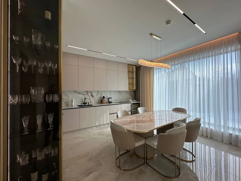 Продаж будинку/БЕЗ %/НОВИЙ РЕМОНТ/острів Водників/Дизайнерський/Козин