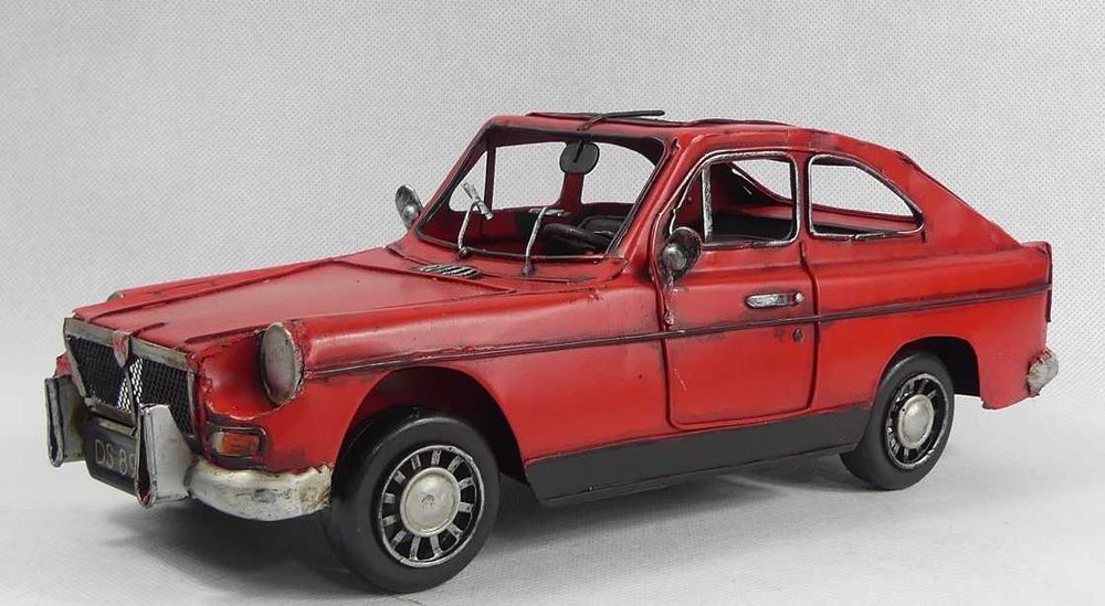 Metalowy model pojazd AUTO MG retro 31 cm