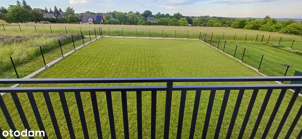 Nowy dom wolnostojący Szyce 170 m2 działka 8,46 ar ogrodzenie kominek