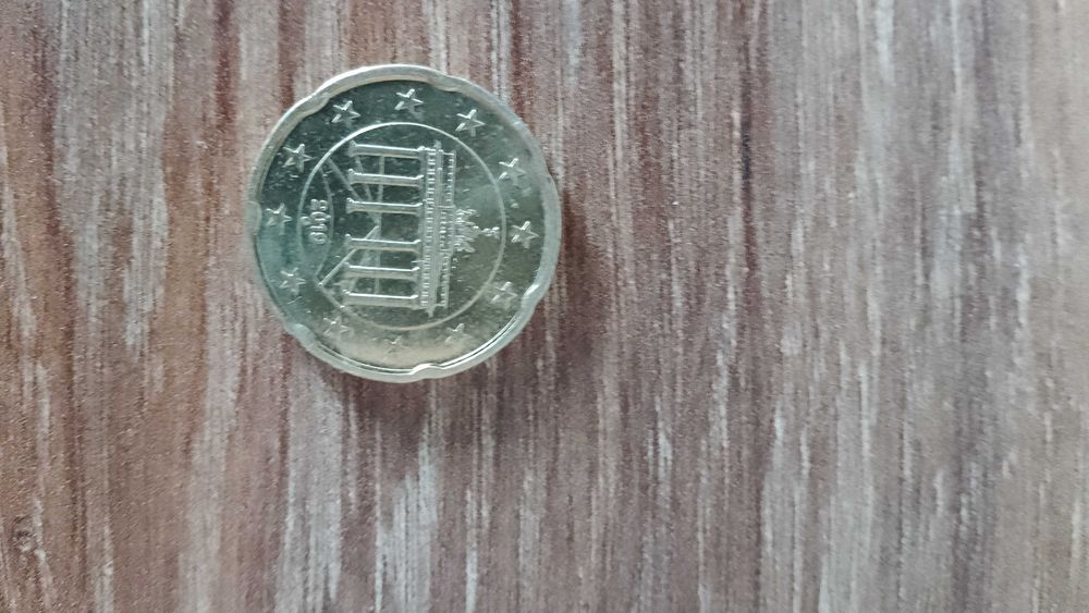Sprzedam łyżki monety