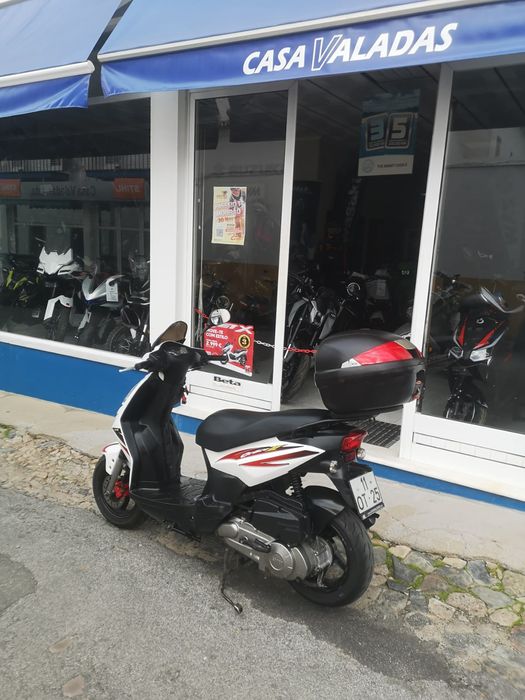 Orbitt III 125  com top case