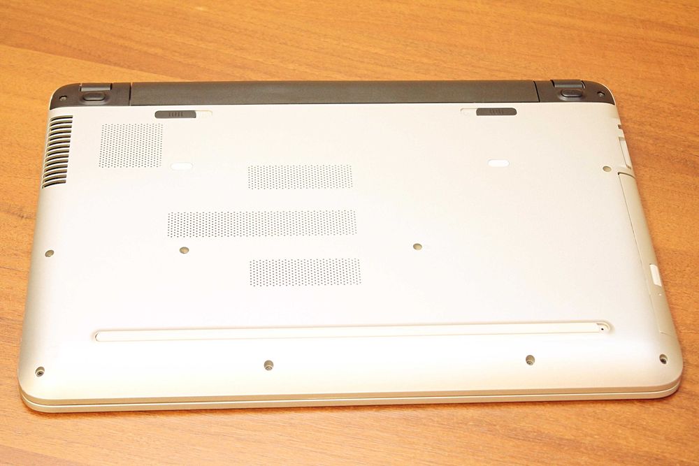 Ігровий HP Pavilion 15 / Intel® i5-5200U / 8GB ОЗУ / SSD на 240GB / GeForce 940M