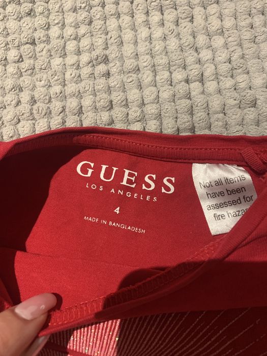 Bluzka guess czerwona 4 lata