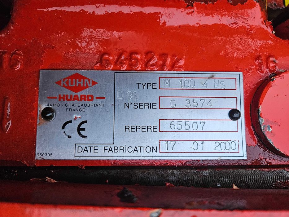 Pług Kuhn Huard Master 100 4 skibowy obrotowy 3+1 hydraulika