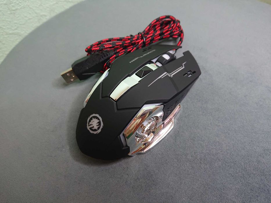 Игровая мышь с подсветкой