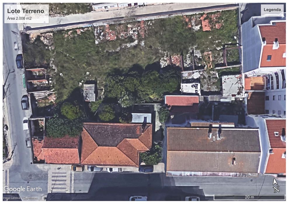 Vende-se lote de terreno no centro do Montijo