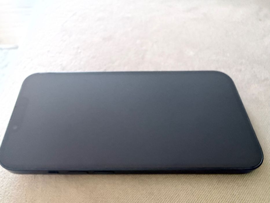 iPhone 13 128GB stan idealny, bateria 92%