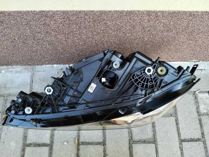 BMW i4 G26 Фари передні FULL LED