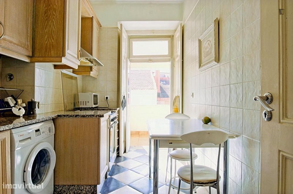 Quarto - localizado em Picoas Lisbon