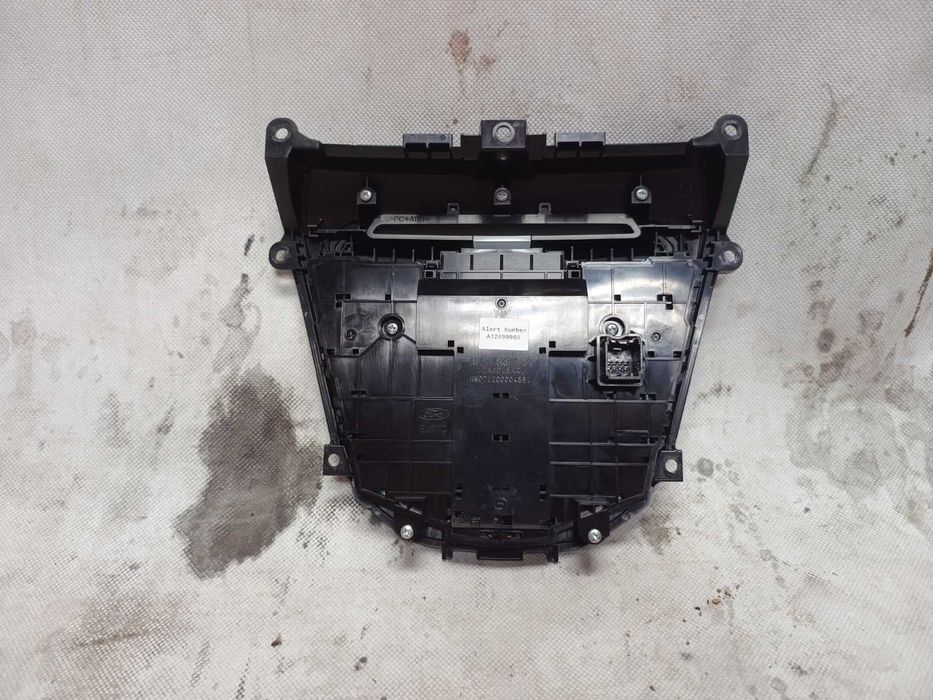 Panel radia Ford B-MAX Fiesta MK7 AV1T-18K811-SA
