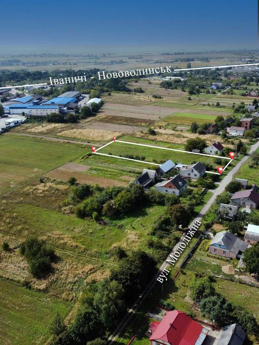 Продам земельну ділянку по вул. Молодіжна (Будятичі)