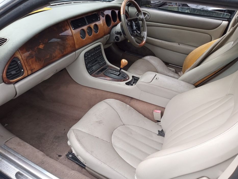 Jaguar XK8 4.0 V8 W całości Bydgoszcz