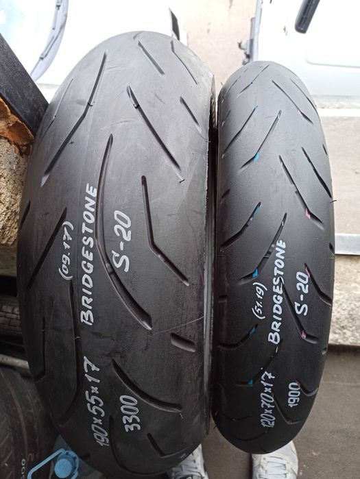 Мото шини комплект 120/70 160 180 60 190 200/ 50 55 R17