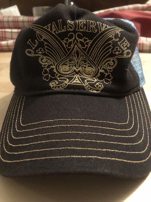 Camisa, Boné e Blusão Levis