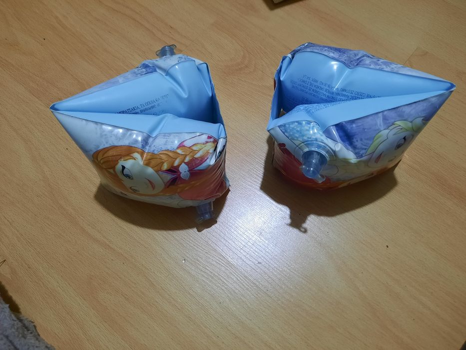 Boias para criança - braçadeiras