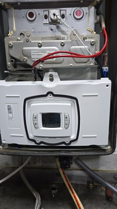 Avaria,Esquentador e caldeiras,Reparamos.peças ,caideiras,asistencia.o