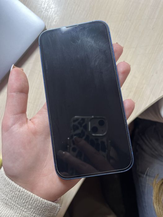телефон iphone 13 б/у (айфон)