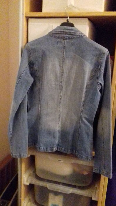 Blazer de Ganga com aplicações