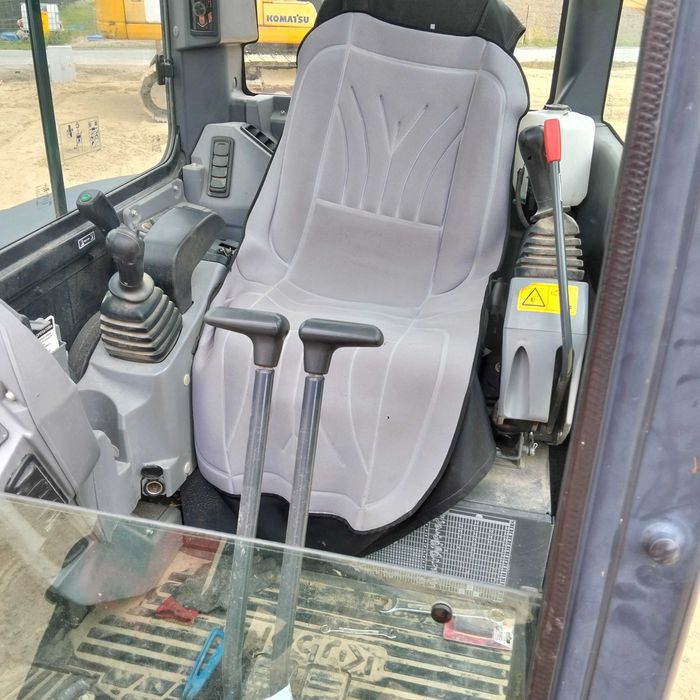 Koparka Kubota kx37-4