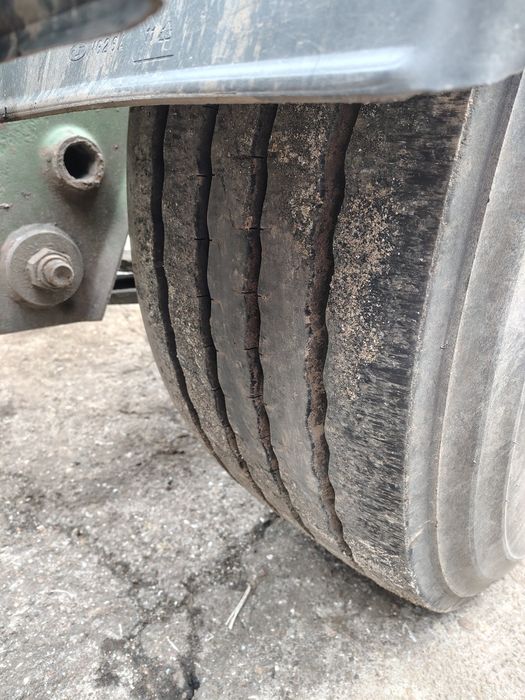 Напівпричеп контейнеровоз 20,30,40,2*20