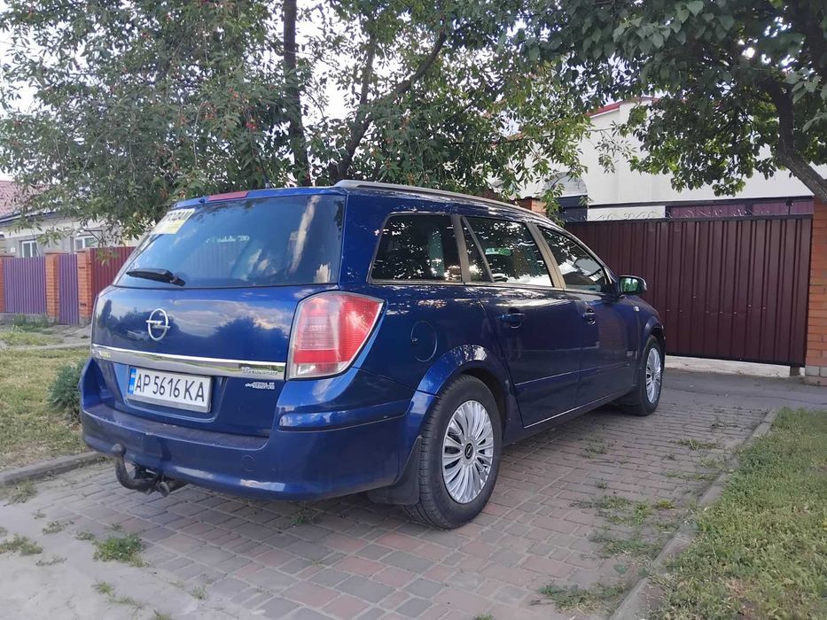 Opel astra h 1,6 2004 рік