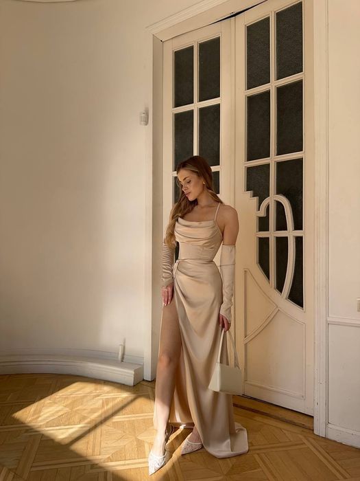 Продам (корсет+спідниця)