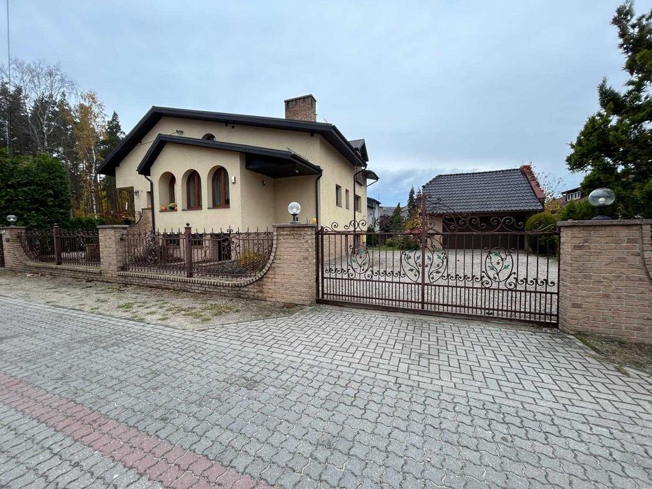 Dom z sauną i garażem w Starogardzie Gdańskim os. Przylesie