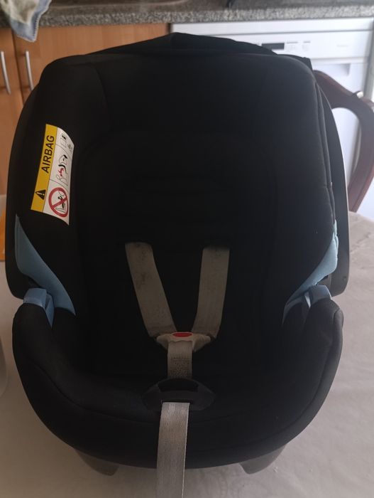 Cadeira auto para bebé